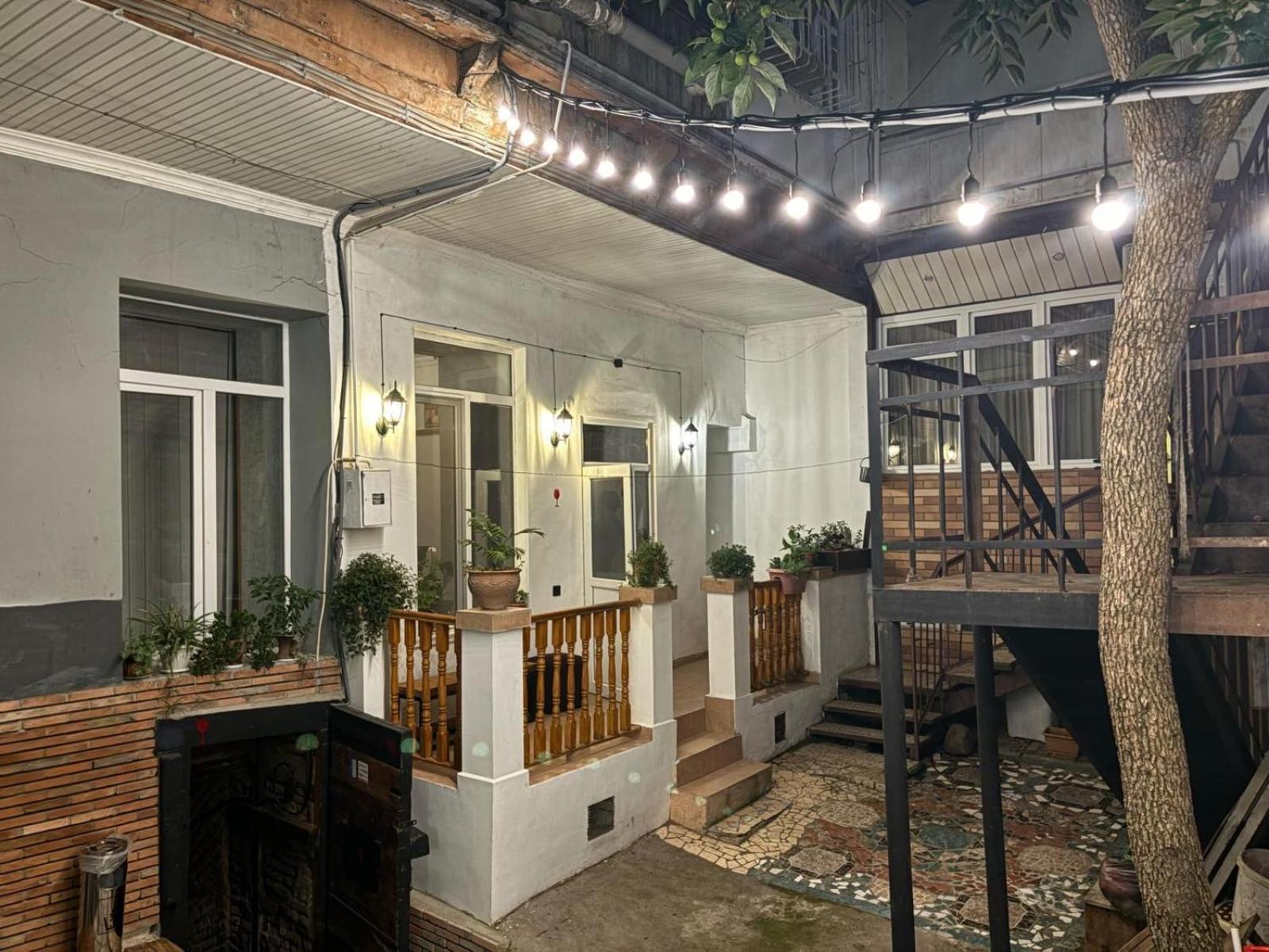Leila Apartment تبليسي المظهر الخارجي الصورة